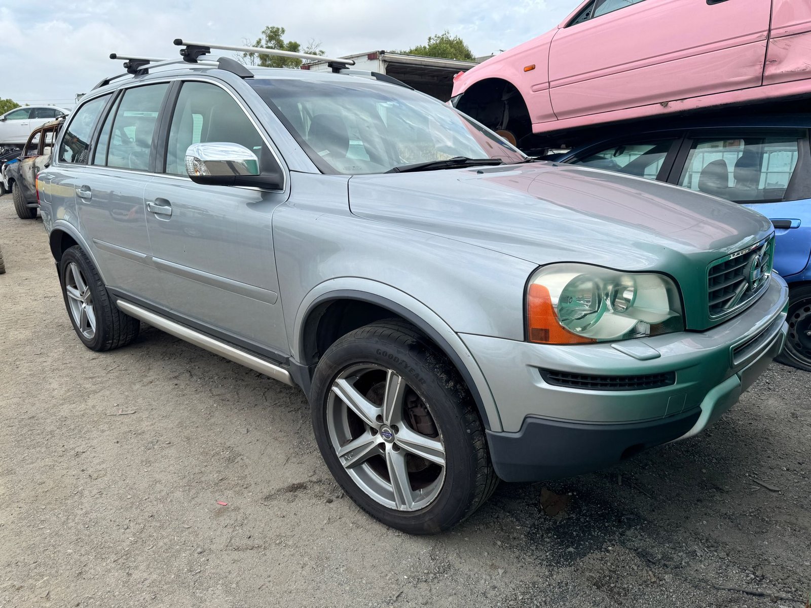 Wrecking 2008 Volvo xc90