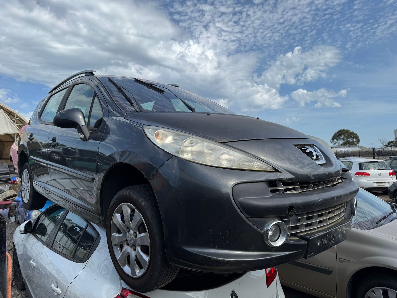 Wrecking 2007 Peugeot 207